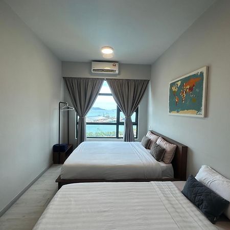 Jesselton Quay - Suite 1 By Staycation Suites Kk Kota Kinabalu Exterior photo